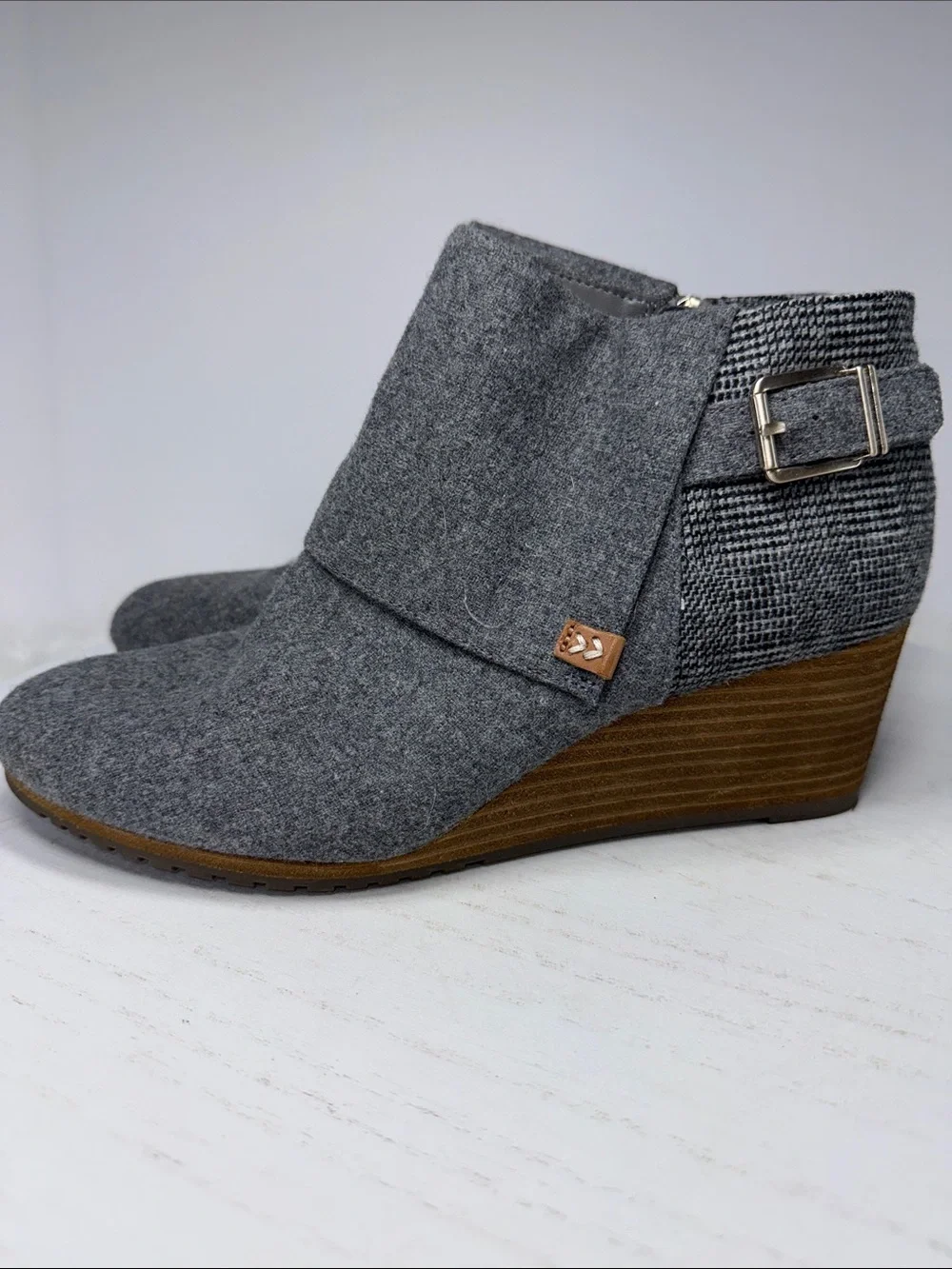 Dr. Scholl's Gray Fold-Over Wedge Ankle Booties
